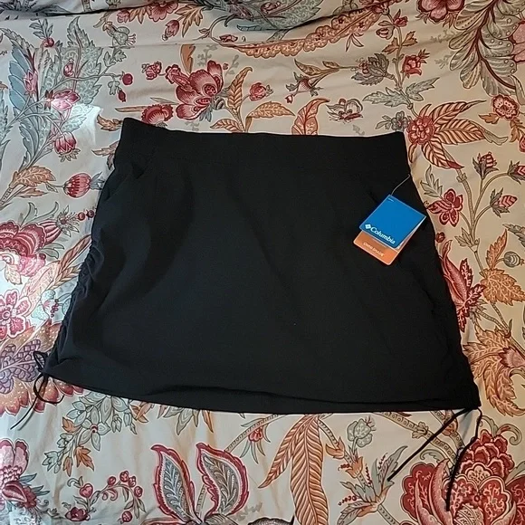 NWT Columbia Black Skort, Large - Picture 1 of 8